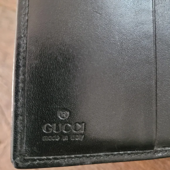 Authentic Vintage Gucci Black Leather Wallet - Picture 8 of 8